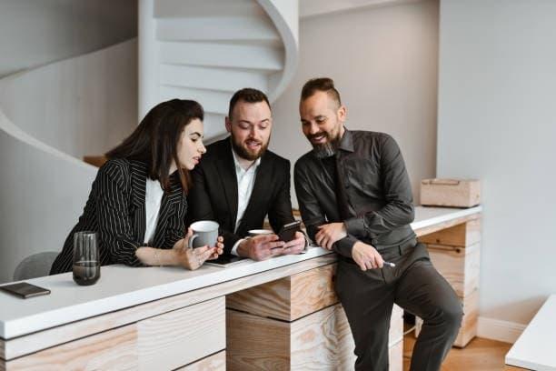 Akcesoria Vape ofrece soluciones innovadoras y descuentos exclusivos en cigarrillos electronicos por mayor para potenciar tu tienda