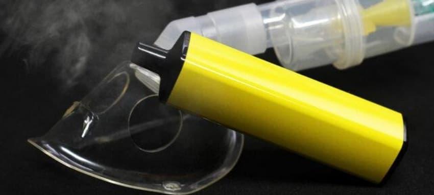 Comparativa de Riesgos entre Papieros Elektroniczny y Cigarrillos Electronicos para la Salud