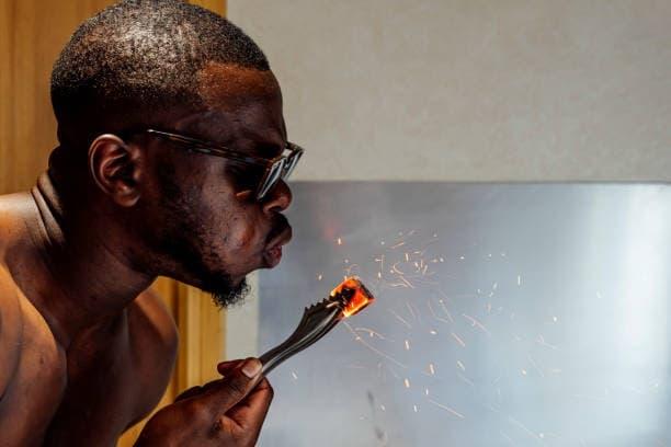 E-Papierosy Jednorazowe – Guía completa para elegir los mejores cigarrillos electronicos plateados y consejos de uso