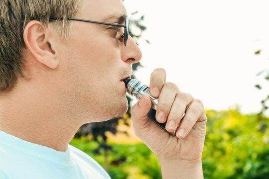 Papieros elektroniczny y cigarrillos electronicos en avion consejos clave para viajar y disfrutar de papieros elektroniczny sin problemas