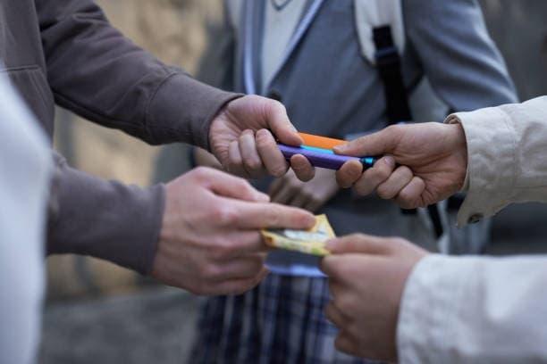 Papieros elektroniczny y cigarrillos electronicos en avion consejos clave para viajar y disfrutar de papieros elektroniczny sin problemas